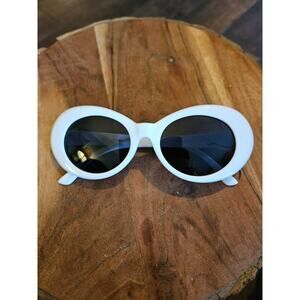 White Oval Retro Sunglasses 90s Mod Clout Goggles Vintage Grunge Style Shades